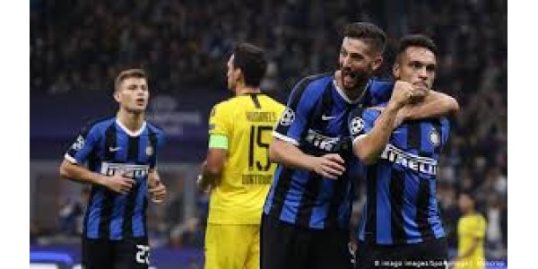 Inter3-1 besiegt Napoli